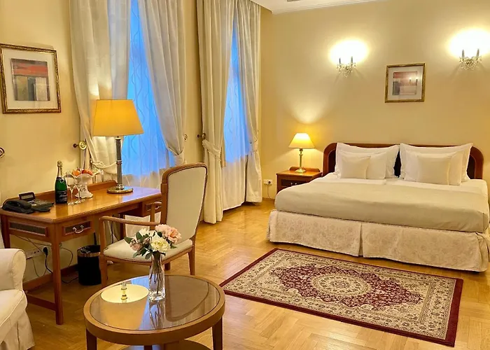 Fleur De Lis Hotel Прага